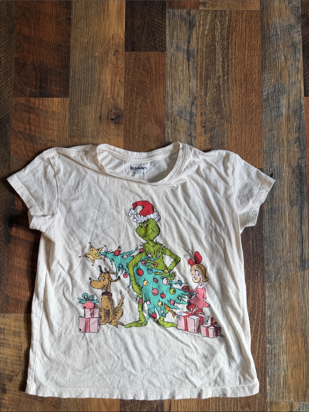 Old Navy White Kids Grinch & Holiday Characters Graphic Tee